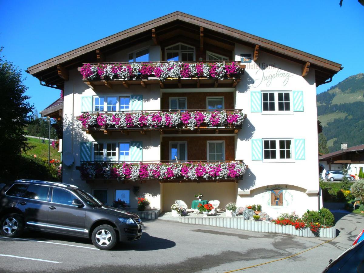 Hotel Garni Ingeborg Mittelberg Exteriör bild